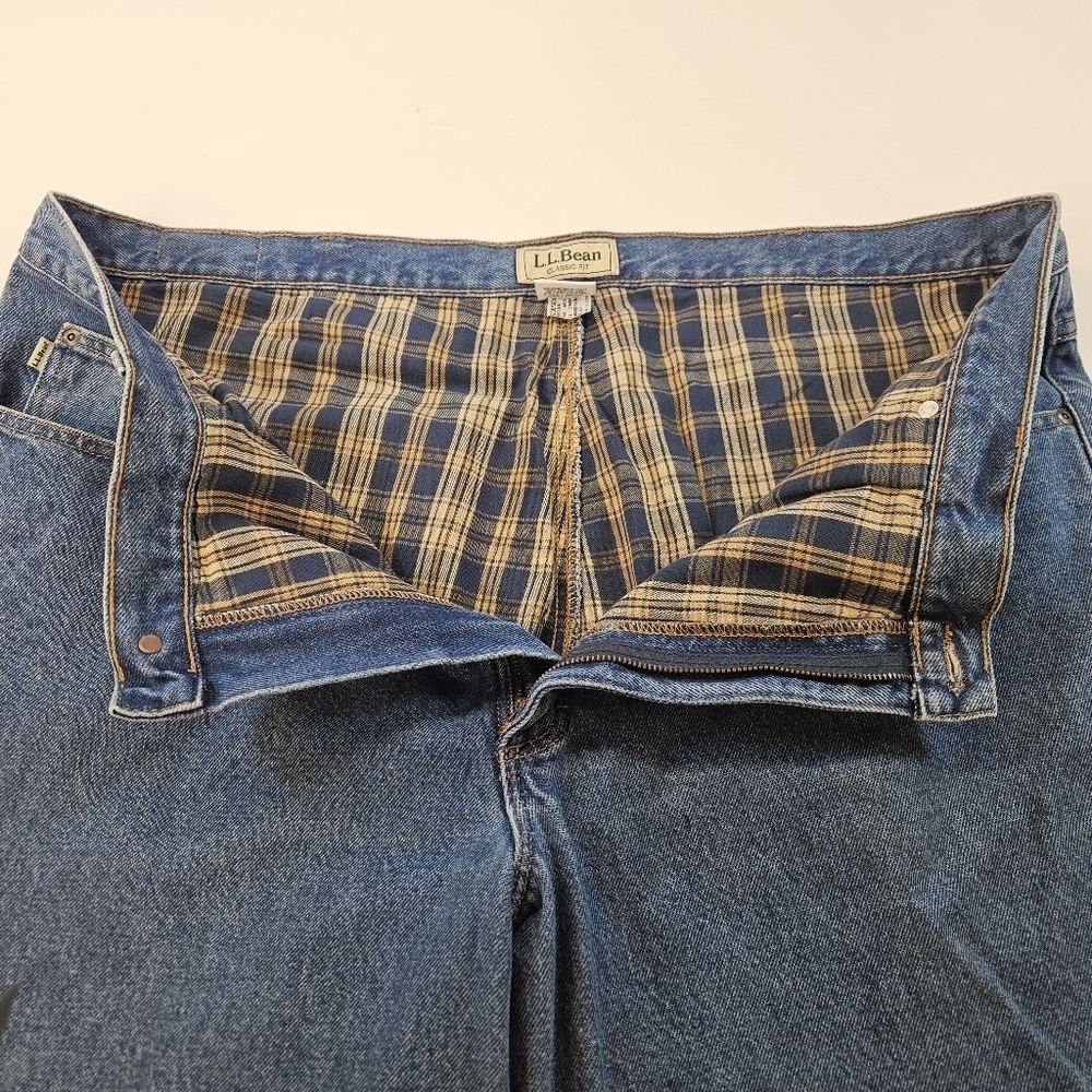 LL BEAN  Mens Blue Classic fit Jeans 44 X 29 100% Cotton Lined quilted